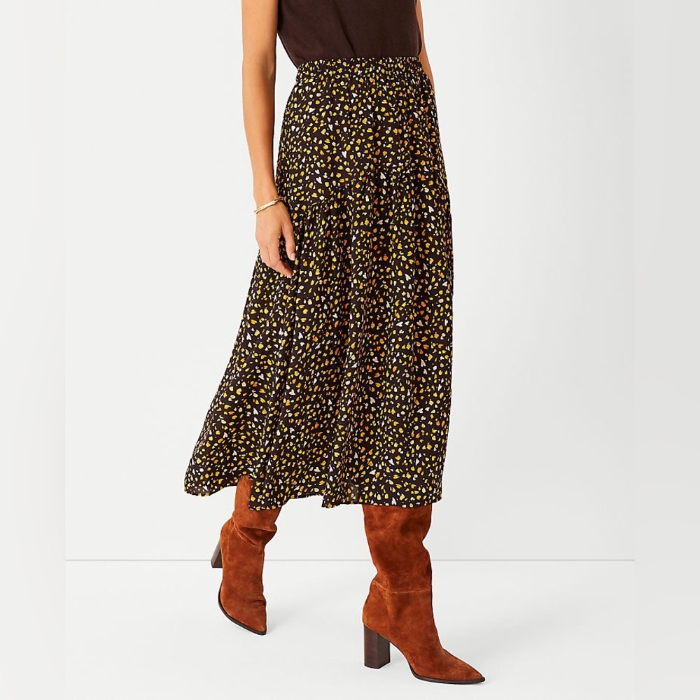 Ann Taylor petaled midi skirt size S
